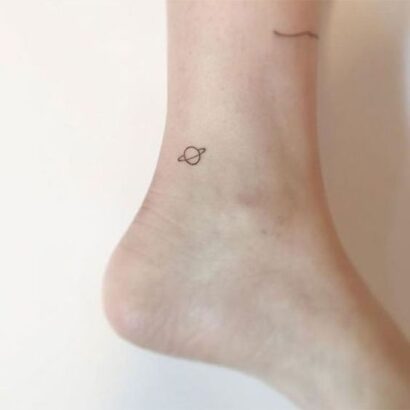 Tatuagem minimalista feminina: 60 ideias exclusivas para você