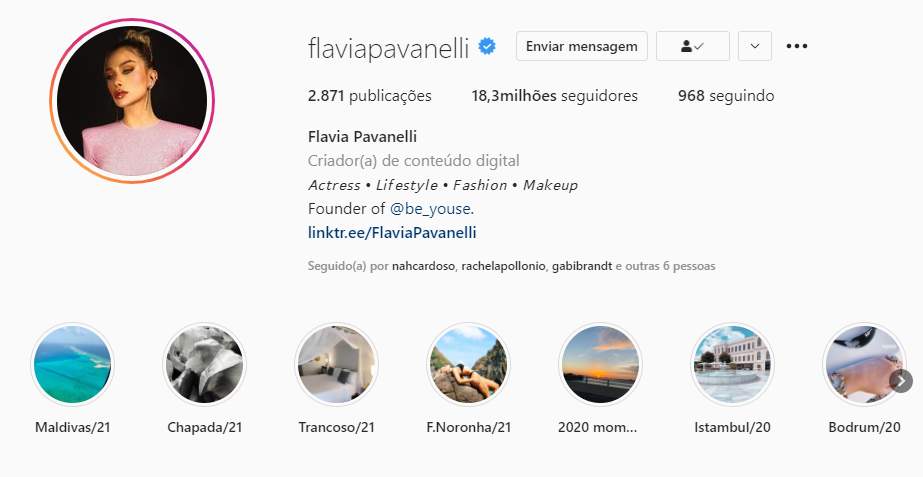 Instagram Flavia Pavanelli