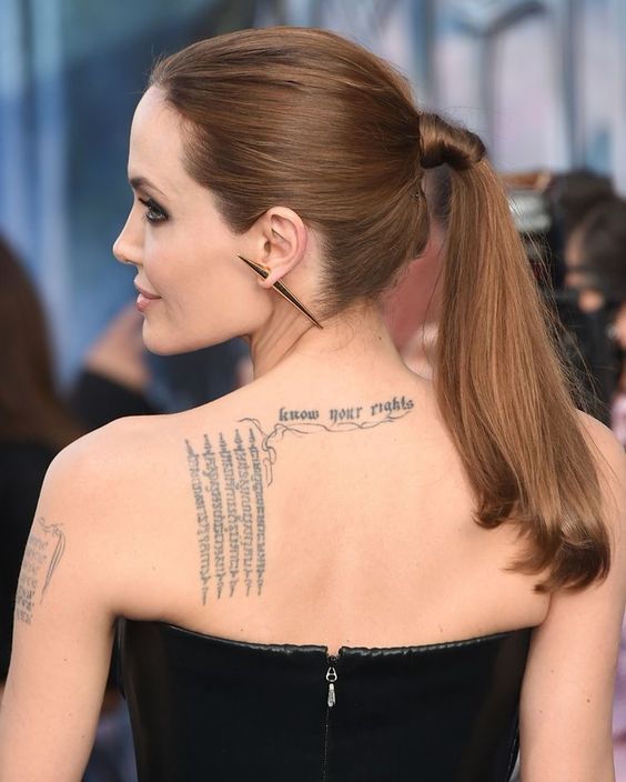 piercing da Angelina Jolie