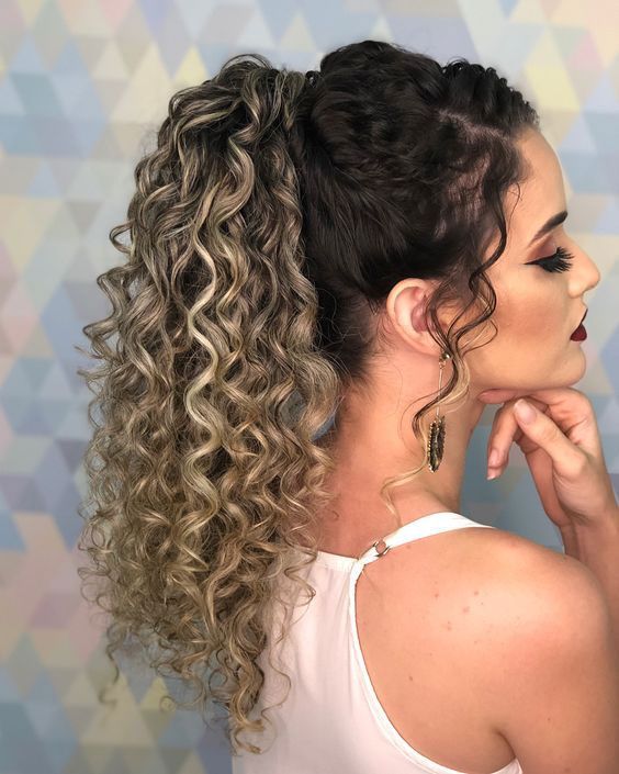 Penteado Infantil para formatura cabelo semi preso com cachos