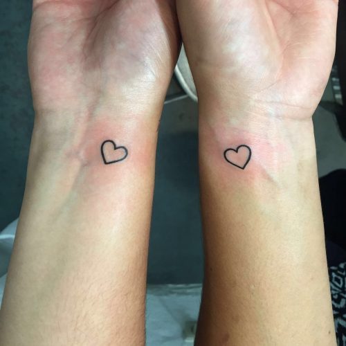 tatuagem-para-casal-desenho-de-um-coracao