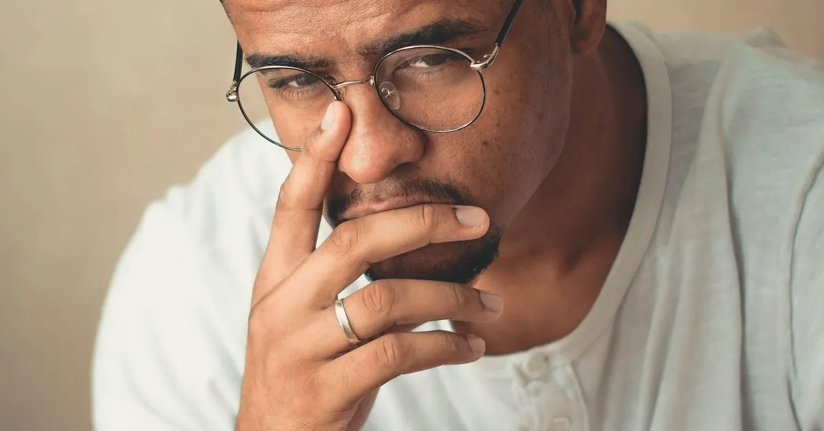 descubra se homem usa anel de noivado